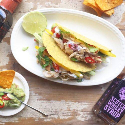taco's met whisky pulled chicken quacamole