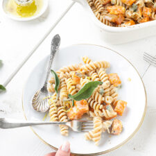 Spelt pasta met pompoen & gorgonzola