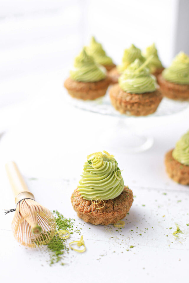 vegan matcha cupcakes met citroen