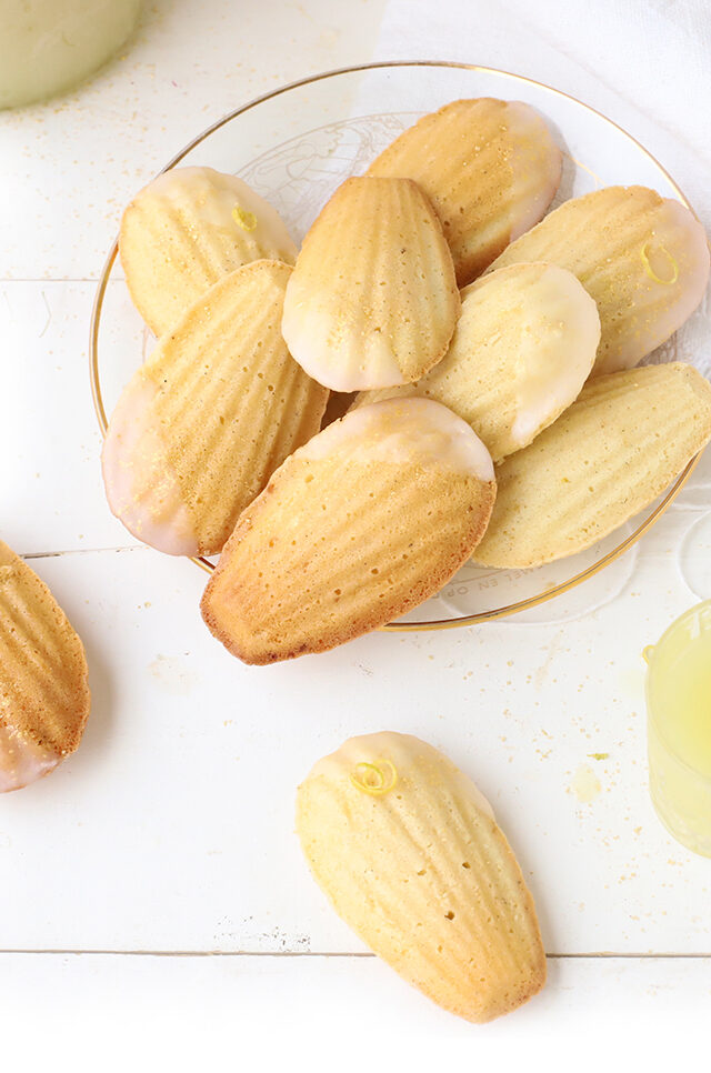 madeleines met limoncello icing